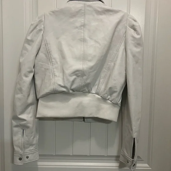 NWT Lamarque Women's White Leather Jacket - Picture 6 of 6